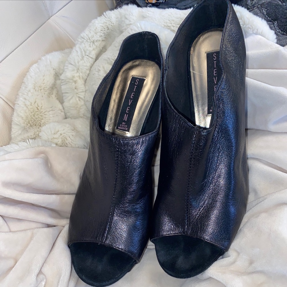 Steve Madden Wedge Heels Open Toe 9.5